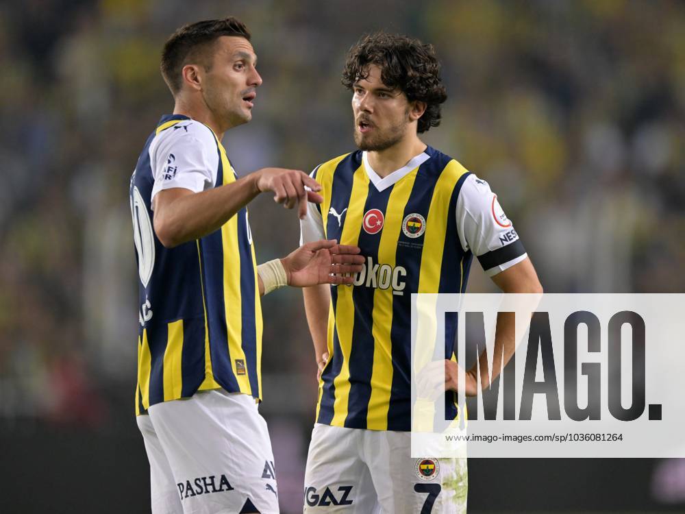 ISTANBUL - (l-r) Dusan Tadic of Fenerbahce SK, Ferdi Kadioglu of Fenerbahce SK during the Turkish Super Lig match between Fenerbahce AS and Hatayspor at Ulker Stadium on October 22, 2023 in Istanbul, Turkey. ANP Hollandse Hoogte Turkish Super Lig 2023 2024 ANPxSportx xGerritxvanxKeulenxIVx 481820656 originalFilename: 481820656