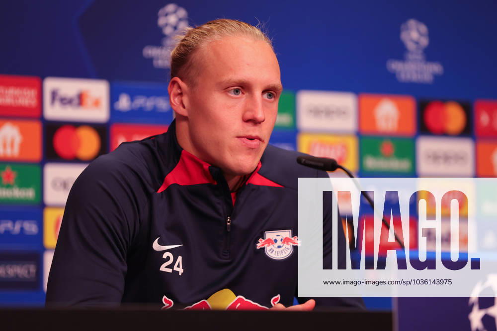 RB Leipzig PK Champions League Leipzig, 24.10.2023, RB Leipzig Fußball-Akademie, UEFA Champions League , RB Leipzig Pressekonferenz am Vortag von RBL v. Roter Stern Belgrad (Fudbalski klub Crvena zvezda) , Im Bild: Xaver Schlager (24, RB Leipzig) ,