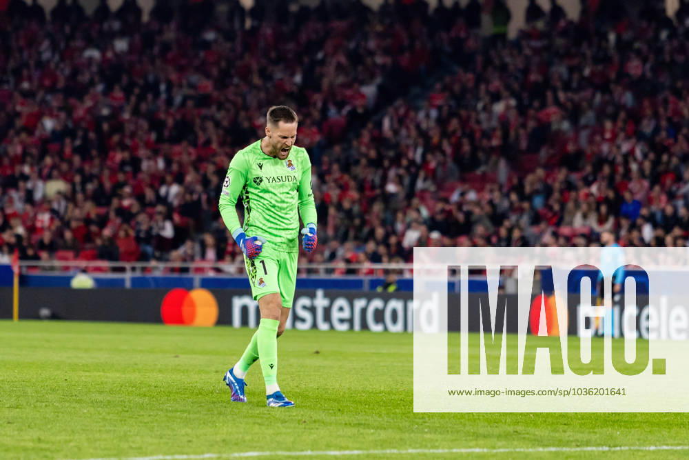 UEFA Champions League 2023 24: Benfica Vs Real Sociedad in Lisbon, Portugal - 24 Oct 2023 Alejandro Remiro of Real Sociedad seen during the UEFA Champions League 2023 24 match between Benfica and Real Sociedad at Estádio do Lisboa e Benfica. Final score; Benfica 0:1 Real Sociedad. Lisbon Portugal
