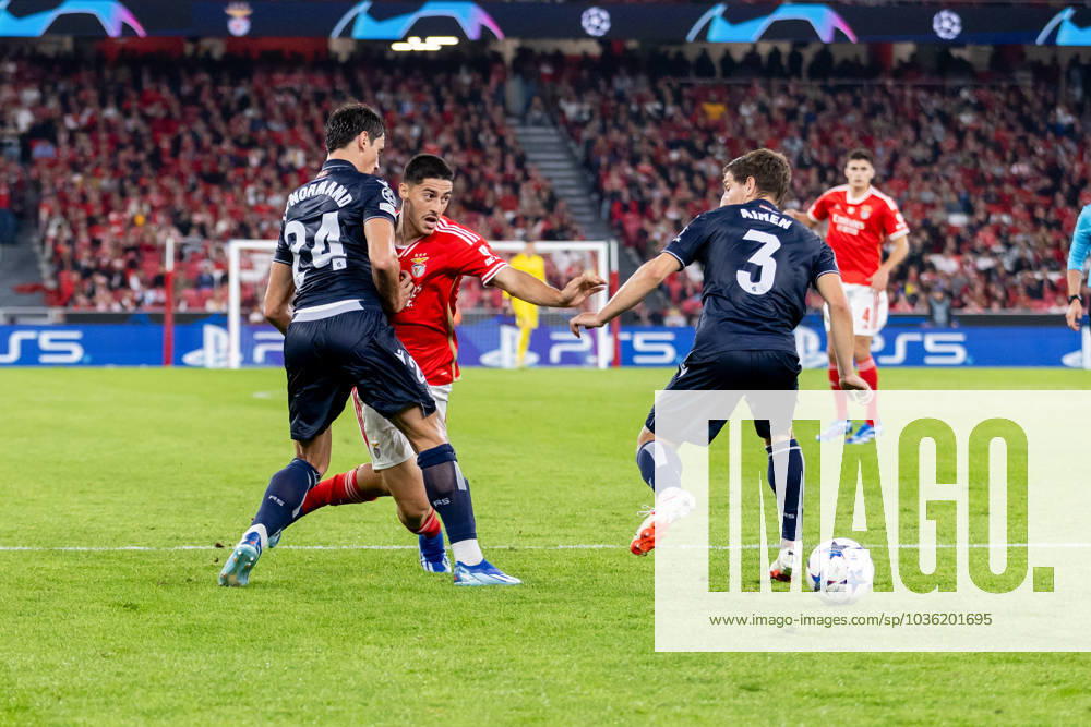 UEFA Champions League 2023 24: Benfica Vs Real Sociedad in Lisbon, Portugal - 24 Oct 2023 Robin Le Normand (L), Aihen Munoz of Real Sociedad (R), and Tiago Gouveia (L2) of SL Benfica seen in action during the UEFA Champions League 2023 24 match between Benfica and Real Sociedad at Estádio do Lisboa e Benfica. Final score; Benfica 0:1 Real Sociedad. Lisbon Portugal