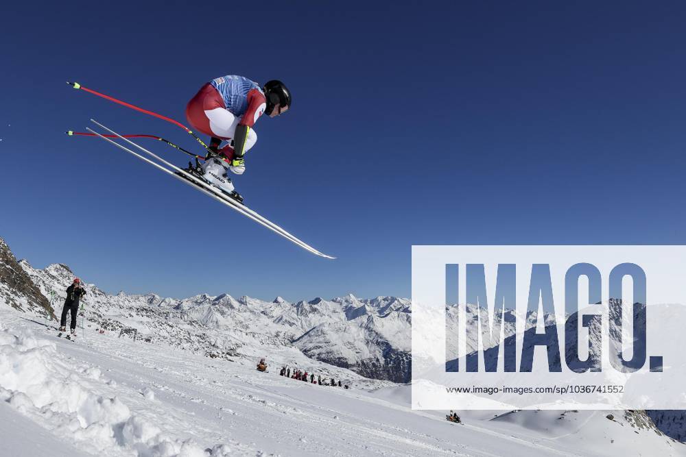 ALPINE SKIING - Ski Austria, training SOELDEN,AUSTRIA,08.NOV.23 - ALPINE SKIING - Ski Austria, downhill, training, ladies. Image shows Ariane Raedler (AUT). GEPAxpictures xPatrickxSteiner