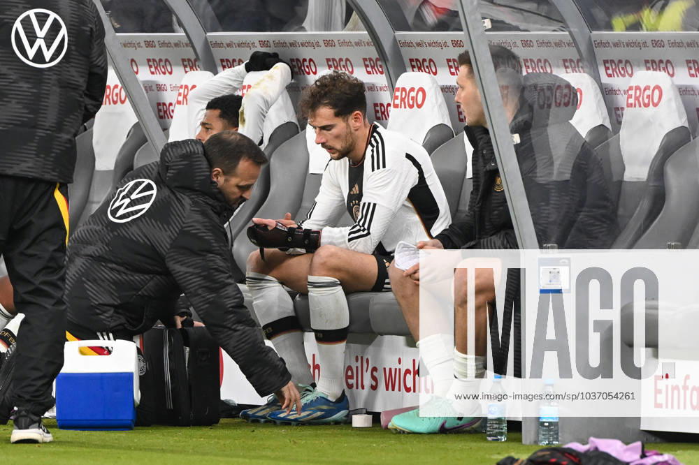 Fussball, Herren, Saison 2023 2024, Länderspiel in Berlin, Deutschland - Türkei, v. l. Leon Goretzka (Deutschland), 18.11. 2023,