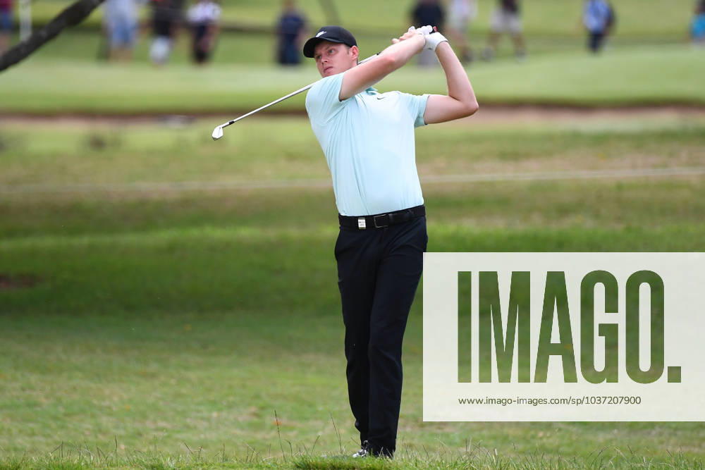 GOLF AUSTRALIAN PGA, Golf Herren Cameron Davis plays a shot during round 1 of the 2023 Fortinet Australian PGA Championship in Brisbane, Thursday, November 23, 2023. ( NO ARCHIVING, , NO USE IN BOOKS WITHOUT CONSENT BRISBANE QUEENSLAND AUSTRALIA