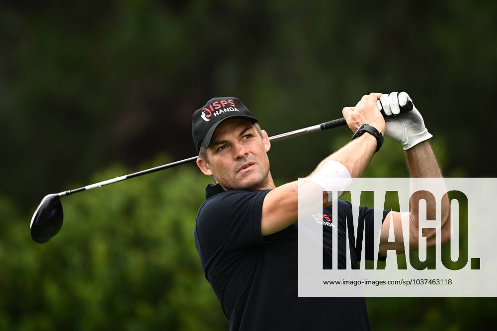 GOLF AUSTRALIAN OPEN, Former New Zealand Rugby player Richie McCaw plays a shot from the tee during the Pro-Am ahead of the Australian Open 2023 at the Australian Golf Club in Sydney, Wednesday, November 29, 2023. ( NO ARCHIVING, , NO USE IN BOOKS WITHOUT CONSENT SYDNEY NEW SOUTH WALES AUSTRALIA