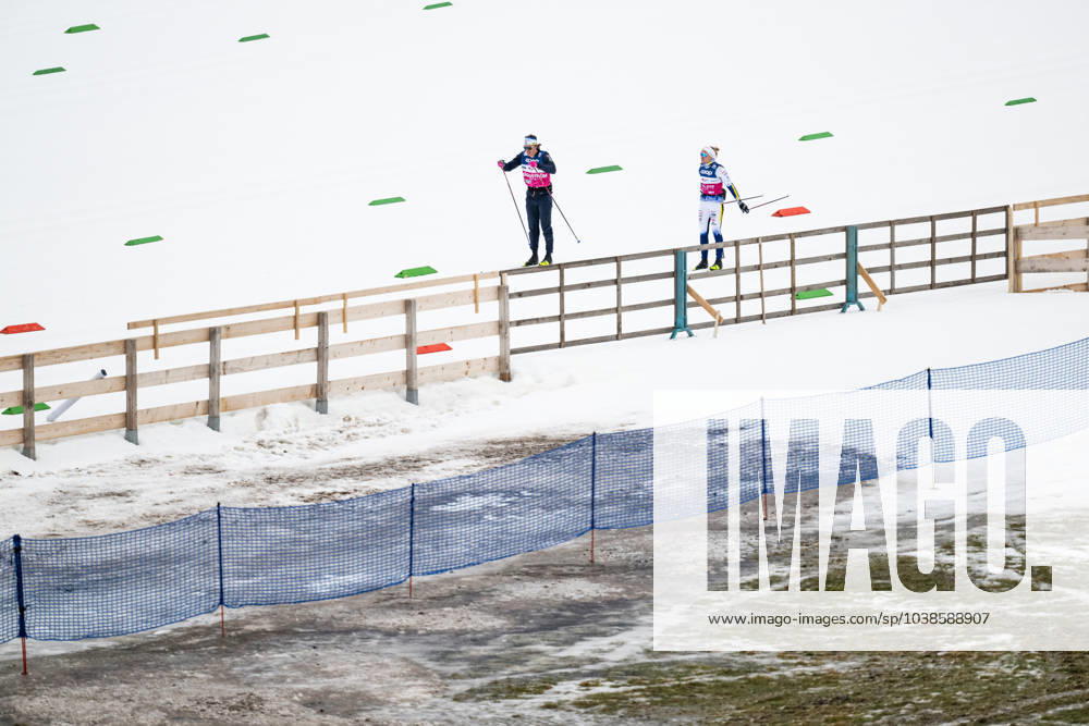 Johan Häggström and Linn Svahn of Sweden at a training session during Tour de Ski on January 5, 2024 in Val di Fiemme. Photo: Mathias Bergeld BILDBYRAN kod MB MB0828 skidor cross-country skiing langrenn världscupen fis world cup träning practice training bbeng tour de ski sweden sverige