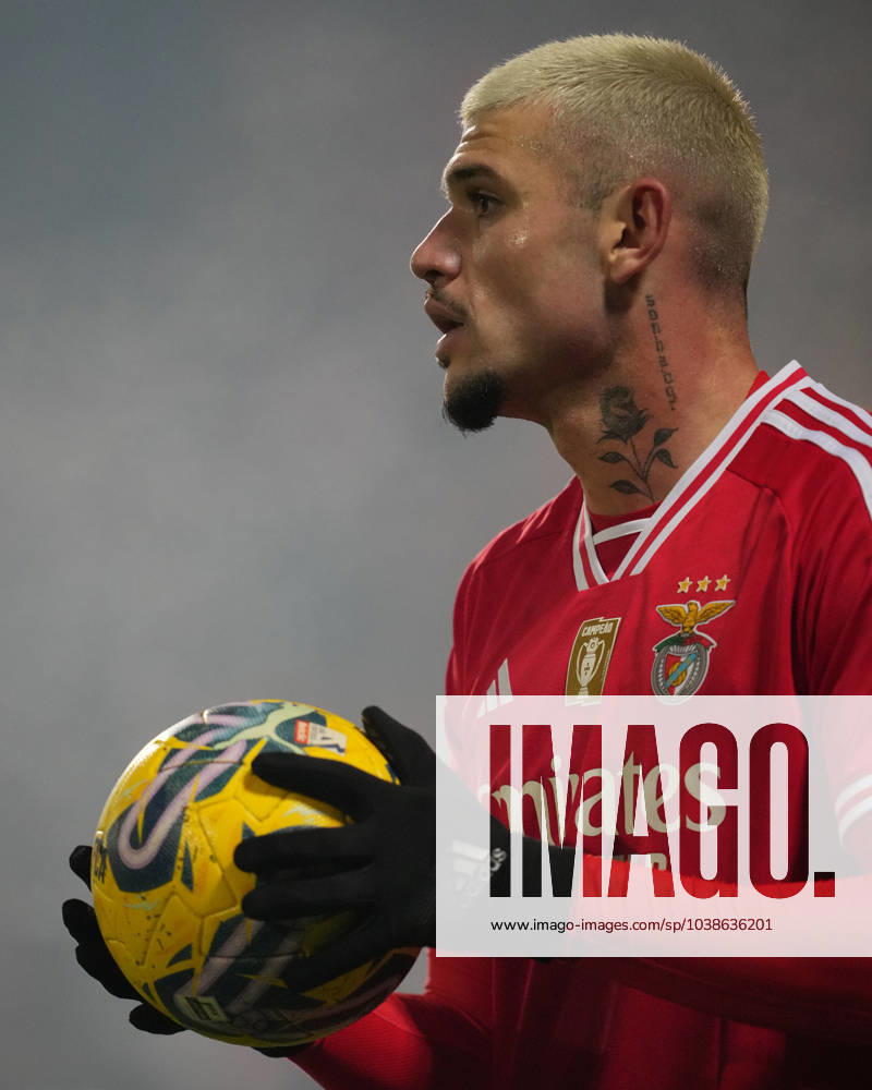FC Arouca v SL Benfica - Liga Portugal BETCLIC - 16ª Jornada Morato do SL Benfica durante partida entre FC Arouca v SL Benfica - Liga Portugal BETCLIC - 16ª Jornada no Estadio Estadio Municipal de Arouca, Arouca, Portugal (Foto de Pedro Loureiro Avant Sports) Arouca Estadio Municipal de Arouca Portugal