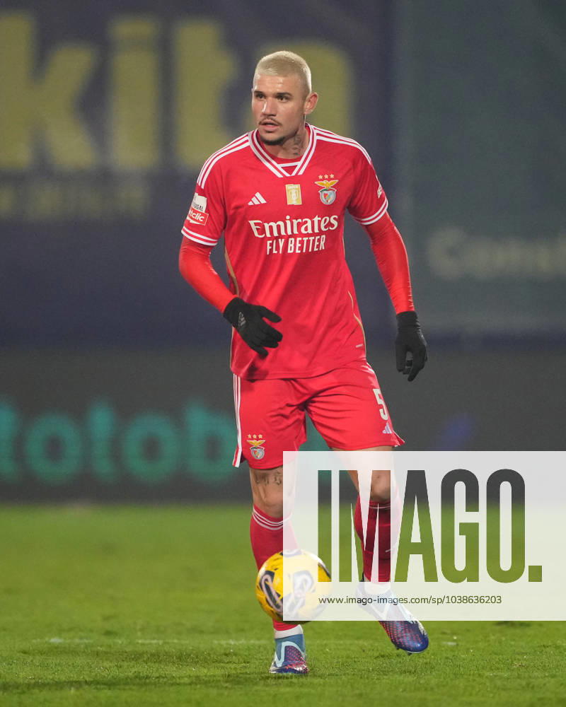 FC Arouca v SL Benfica - Liga Portugal BETCLIC - 16ª Jornada Morato do SL Benfica durante partida entre FC Arouca v SL Benfica - Liga Portugal BETCLIC - 16ª Jornada no Estadio Estadio Municipal de Arouca, Arouca, Portugal (Foto de Pedro Loureiro Avant Sports) Arouca Estadio Municipal de Arouca Portugal