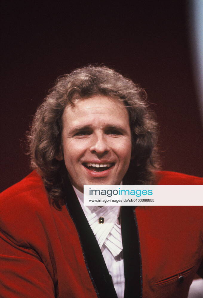 Moderator Thomas Gottschalk bei Wetten dass am 03.03.1991