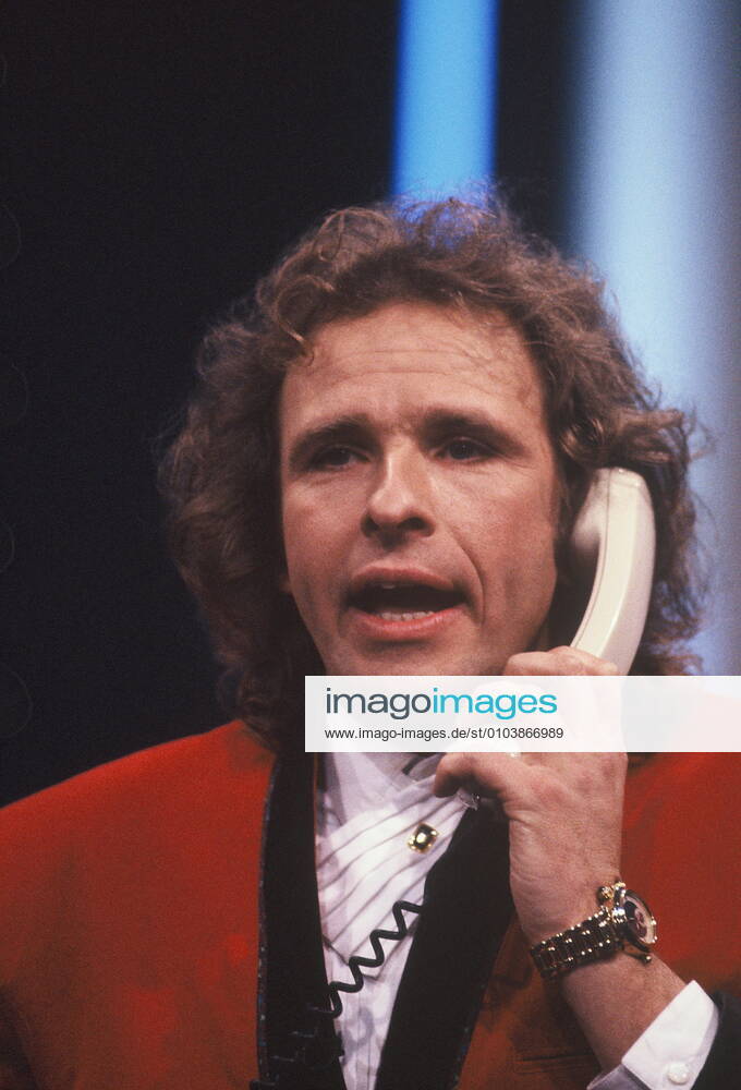 Moderator Thomas Gottschalk bei Wetten dass am 03.03.1991