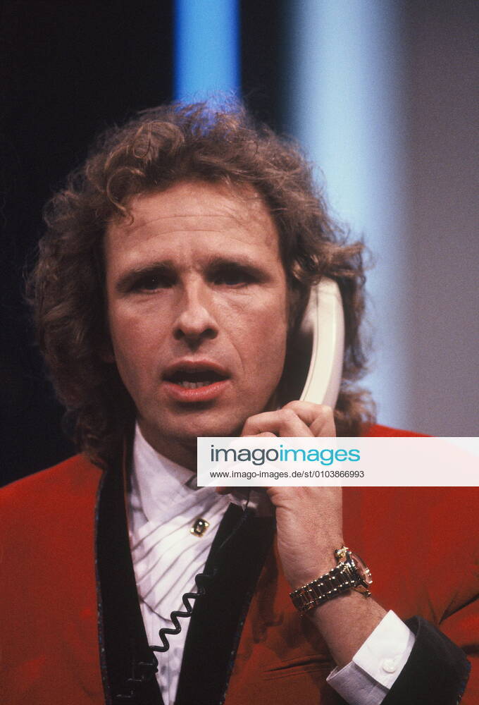 Moderator Thomas Gottschalk bei Wetten dass am 03.03.1991