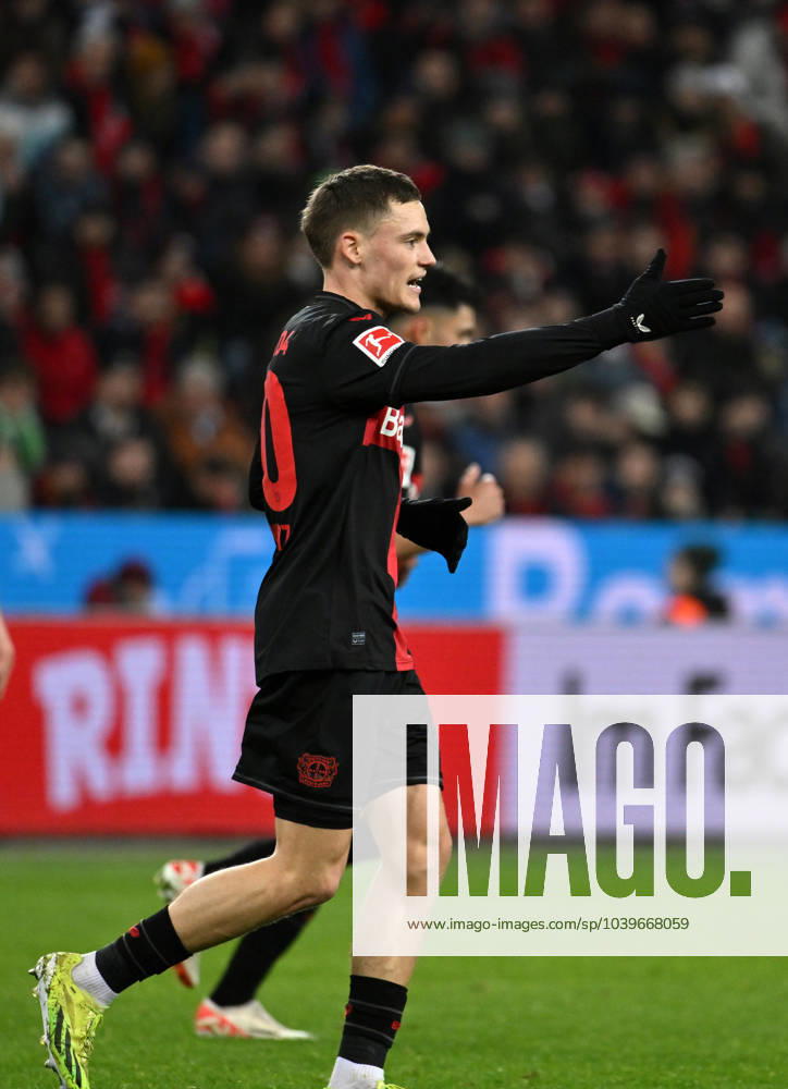Florian Wirtz (Bayer 04 Leverkusen) 27.01.2024, Fussball Saison 2023 2024, 1. Bundesliga, 19. Spieltag, Bayer 04 Leverkusen - Borussia Mönchengladbach 0:0 Leverkusen BayArena Nordrhein Westfalen Deutschland
