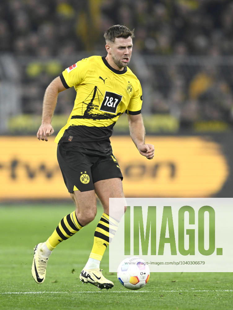 Niclas FUELLKRUG (Füllkrug)(DO) Aktion, Fussball 1. Bundesliga, 21.Spieltag, Borussia Dortmund (DO) - SC Freiburg (FR) 3:0, am 09.02.2024 in Dortmund Deutschland. DFL regulations prohibit any use of photographs as image sequences and or quasi-video Â