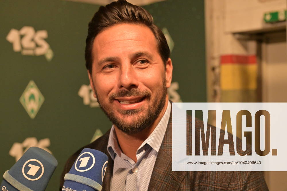 125 Jahre Werder Bremen - Red Carpet - Jubiläumsparty 2024 10.02.2024, Alte Werft, Bremen, 125 Jahre Werder Bremen - Red Carpet - Jubiläumsparty 2024 im Bild picture shows Claudio Pizarro