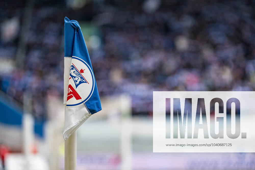Rostock, Deutschland 17. Februar 2024: 2. BL - 2023 2024 - FC Hansa Rostock vs. Hamburger SV Im Bild: Eckfahne Hansa Rostock DFL regulations prohibit any use of photographs as image sequences and or quasi-video.