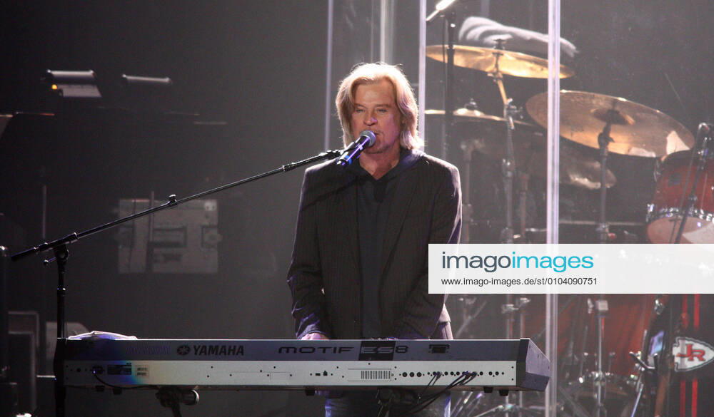 Daryl Hall Singer, Hall And Oates Andre Agassi S 12th Grand Slam For Children Mgm Grand Garden Arena, Las Vegas, Usa 06 October 2007 Daryl Hall Singer, Hall And Oates Andre Agassi S 12th Grand Slam For Children Mgm Grand Garden Arena, Las Vegas, Usa 06 October 2007