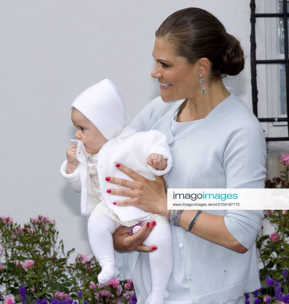 Crown Princess Victoria and Princess Estelle Crown Princess Victorias birthday celebrated at Solliden, Öland 14 July 2012 c Charles Hammarsten IBL picture bureau