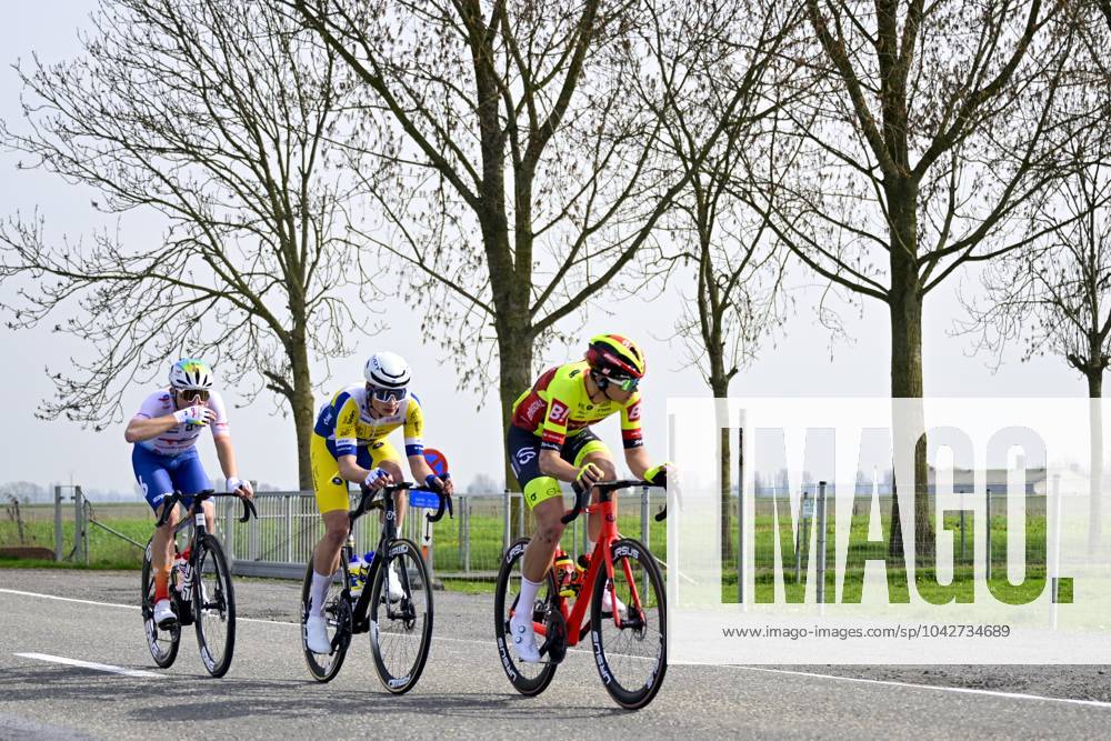 French Thomas Gachignard of TotalEnergies, Belgian Victor Vercouillie of Team Flanders Baloise and Belgian Luca De Meester of Bingoal WB pictured in action during the Classic Brugge-De Panne men s elite one-day cycling race, 198,9 km from Brugge to De Panne, Wednesday 20 March 2024. LAURIExDIEFFEMBACQ x89528724x