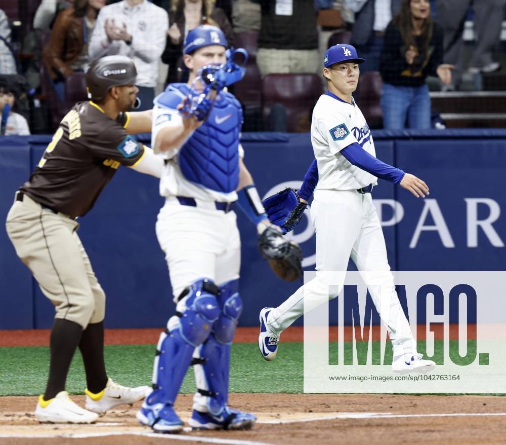 Baseball: MLB, Baseball Herren, USA Seoul Series Los Angeles Dodgers starting pitcher Yoshinobu Yamamoto (R) is pictured after giving up a two-run triple to Jake Cronenworth of the San Diego Padres in the first inning of the second game of MLB s season-opening two-game series at Seoul s Gocheok Sky Dome on March 21, 2024. A14AA0002621480P