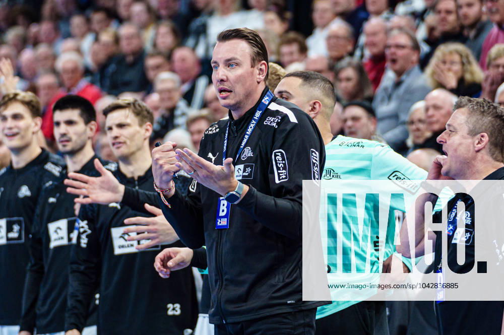 Filip Jicha (THW Kiel, Trainer) GER, THW Kiel vs. SG Flensburg-Handewitt, Handball, Bundesliga, Spieltag 26, Saison 2023 2024, 23.03.2024 GER, THW Kiel vs. SG Flensburg-Handewitt, Handball, Bundesliga, Spieltag 26, Saison 2023 2024, 23.03.2024 Kiel