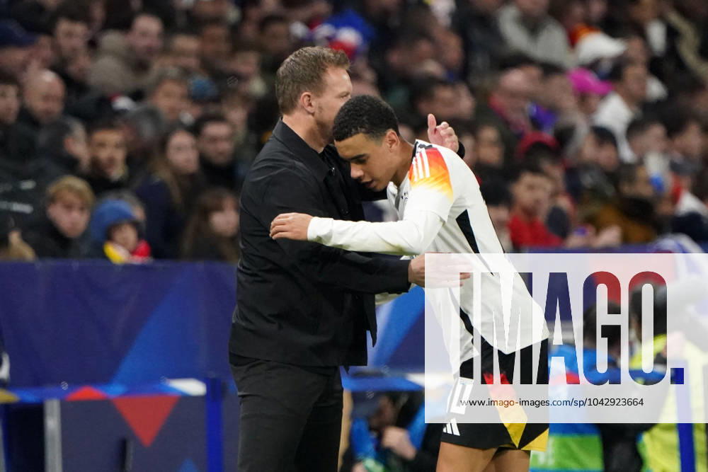 Fussball, Freundschaftsspiel, Länderspiel, Testspiel, Frankreich-Deutschland, 23.03.2024, Groupama Stadium Lyon Julian Nagelsmann,Trainer,Jamal Musiala Deutschland, Aktion, Einzelbild