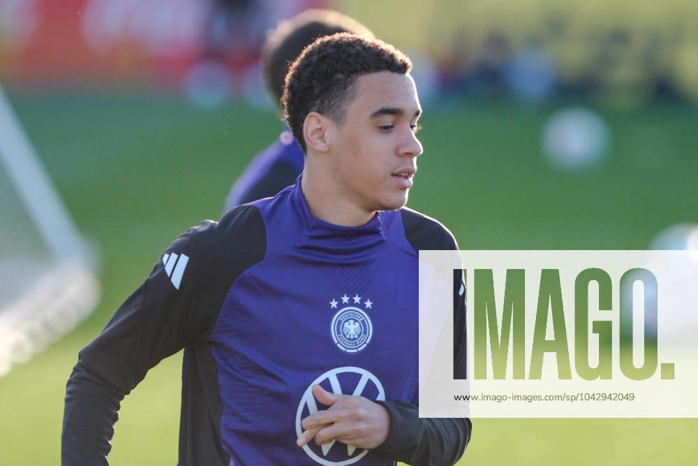 Jamal Musiala (Deutschland, 10), GER, DFB Fussball Nationalmannschaft Herren, MD-1 Abschlusstraining vor Deutschland vs. Niederlande, Saison 2023 2024, 25.03.2024 GER, DFB Fussball Nationalmannschaft Herren, MD-1 Abschlusstraining vor Deutschland vs. Niederlande, Saison 2023 2024, 25.03.2024 Frankfurt