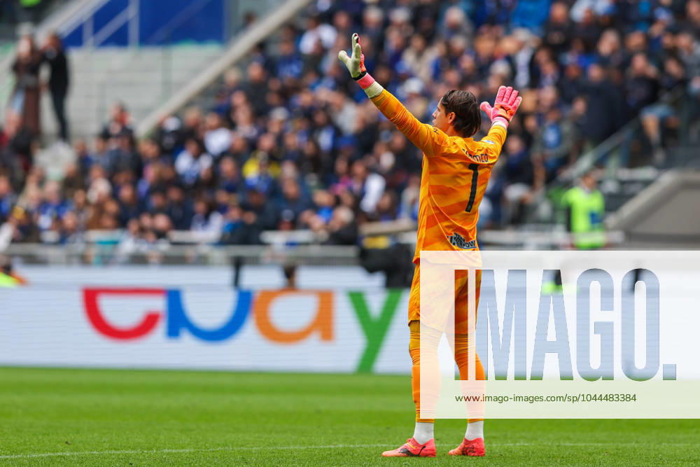 FC Internazionale vs Torino FC - Serie A 2023 24 - 28 04 2024 Yann Sommer of FC Internazionale seen in action during Serie A 2023 24 football match between FC Internazionale and Torino FC at Giuseppe Meazza Stadium, Milan, Italy on April 28, 2024 - Photo FCI Fabrizio Carabelli