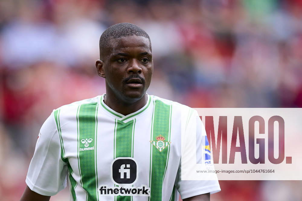 CA Osasuna v Real Betis Balompie - LaLiga EA Sports William Carvalho of Real Betis Balompie looks on during the LaLiga EA Sports match between CA Osasuna and Real Betis Balompie at El Sadar on May 5, 2024, in Pamplona, Spain. Pamplona El Sadar Navarra Spain RL_OSAvBET_00134