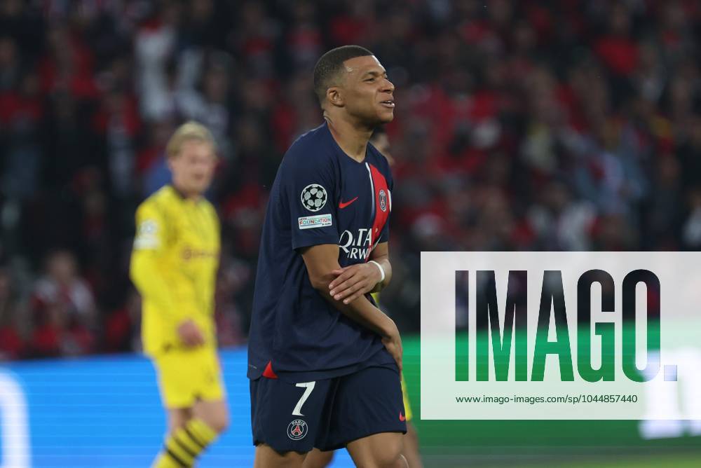PSG - DORTMUND PHOTOPQR LE PARISIEN Le Parisien Arnaud Journois ; PARIS ; 07 05 2024 ; FOOTBALL , LIGUE DES CHAMPIONS UEFA , DEMI FINALE RETOUR , 07 05 2024 , PARIS , PARC DES PRINCES PARIS SG - BORUSSIA DORTMUND Kylian Mbappé. PHOTO LE PARISIEN ARNAUD JOURNOIS - France, Paris May 7, 2024 PSG vs Dortmund: Champions League PARIS France