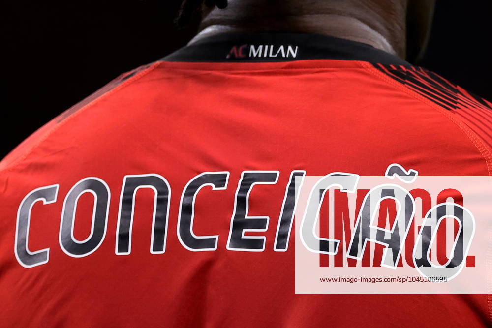 Milan, Italy, 11th May 2024. Rafael Leao of AC Milan is seen with the name Conceicao of his Mother on the rear of his jersey as part of a campaign for Mothers day during the Serie A match at Giuseppe Meazza, Milan. Picture credit should read: Jonathan Moscrop Sportimage . SPI-3124-0090