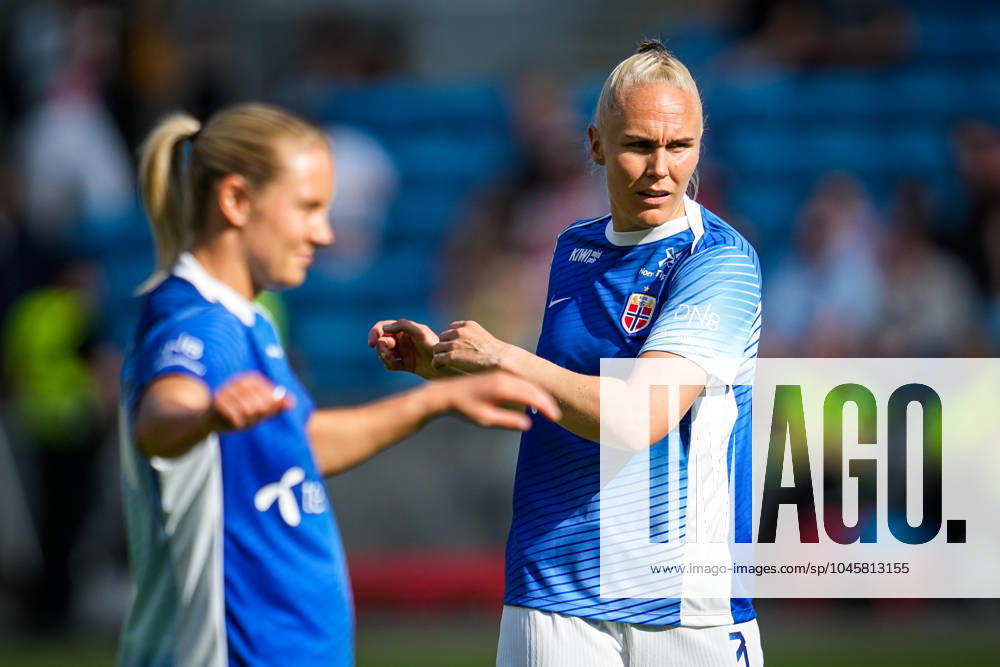 European Womens Championship Qualifier Norway Italy Oslo 20240531 Maria Thorisdottir warming up for the European Womens Championship qualifier between Norway and Italy at Ullevaal Stadium Photo Beate Oma Dahle NTB Oslo Norway RESTRICTED USE FOR BETTING COMPANIES