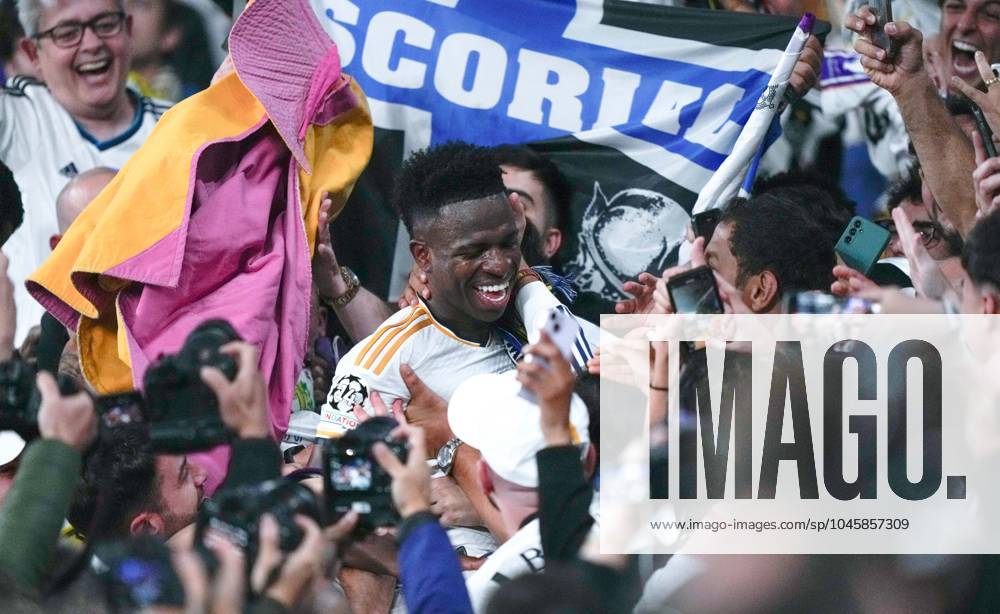 UEFA Champions League 2024 Final: Borussia Dortmund vs. Real Madrid Vinicius Junior goes to celebrate with the fans, as Real Madrid win their 15th Champions League trophy after the UEFA Champions League final match between Borussia Dortmund and Real Madrid on 1 June 2024, in London, United Kingdom London Wembley Stadium United Kingdom