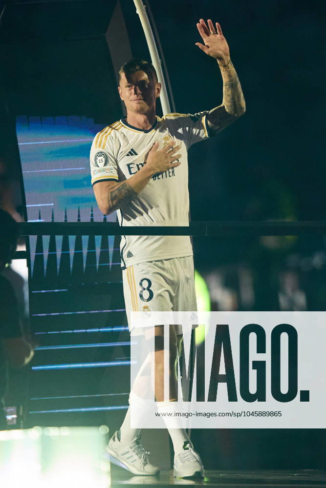 Toni Kroos of Real Madrid CF during celebrations at estadio Santiago Bernabeu after winning the UEFA Champions League Final on June 2, 2022 in Madrid, Spain.(Photo by: LGM Panoramic) FOOTBALL : Real Madrid CF Celebrates Winning The UEFA Champions League Final 2023 24- 02 06 2024 LGM Panoramic
