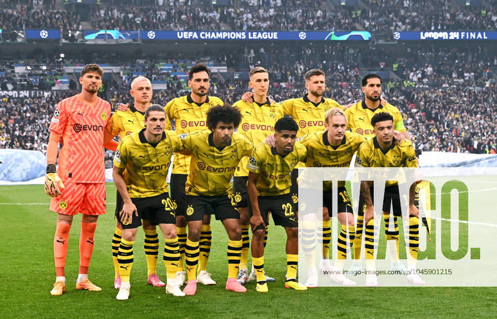 Fussball, Champions League Finale, Saison 2023 2024, Wembley Stadium London: Bor. Dortmund - Real Madrid 0:2; Mannschaftsfoto BVB, hi.v.li.: Gregor Kobel (BVB), Julian Ryerson (BVB), Mats Hummels (BVB), Nico Schlotterbeck (BVB), Niclas Füllkrug (BVB), Emre Can (BVB), vo.v.li.: Marcel Sabitzer (BVB), Karim Adeyemi (BVB), Ian Maatsen (BVB), Julian Brandt (BVB), Jadon Sancho (BVB). UEFA REGULATIONS PROHIBIT ANY USE OF PHOTOGRAPHS AS IMAGE SEQUENCES AND OR QUASI-VIDEO