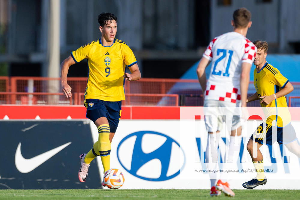 Deniz Gül of Sweden during the under-21 International Friendly, Länderspiel, Nationalmannschaft football match between Croatia and Sweden on June 11, 2024 in Zagreb. Photo: Nikola Krstic BILDBYRAN COP 307 NK0016 fotboll football soccer fotball croatia sverige sweden bbeng