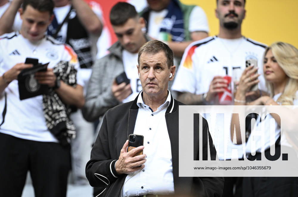 Fussball Euro 2024 Eroeffungsspiel Gruppe A 14.06.2024 Deutschland - Schottland Spielerberater Ingo Haspel in der Arena in Muenchen