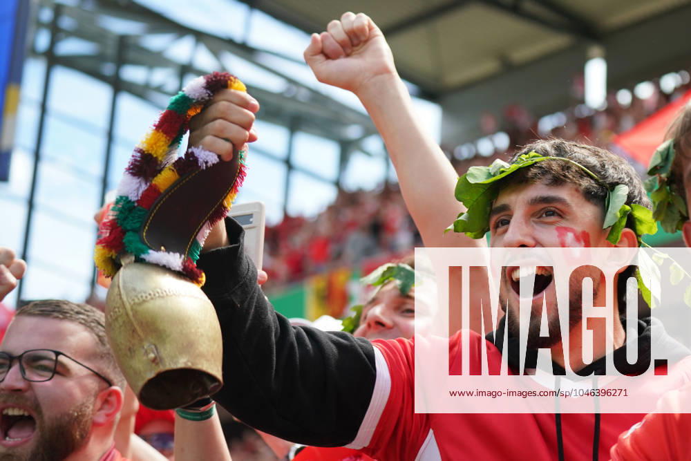Fussball, UEFA EURO, EM, Europameisterschaft,Fussball 2024, EM 2024, Gruppenphase, Gruppe A, Ungarn-Schweiz Köln Stadion Schweizer Fans