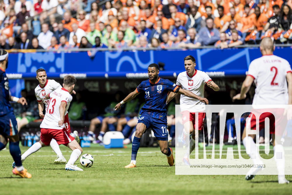 Poland v Netherlands, UEFA EURO, EM, Europameisterschaft,Fussball 2024, Hamburg, Germany Hamburg, Germany. 16th, June 2024. Cody Gakpo (11) of the Netherlands seen during the UEFA Euro 2024 match in Group D between Poland and the Netherlands at Volksparkstadion in Hamburg. Hamburg Germany