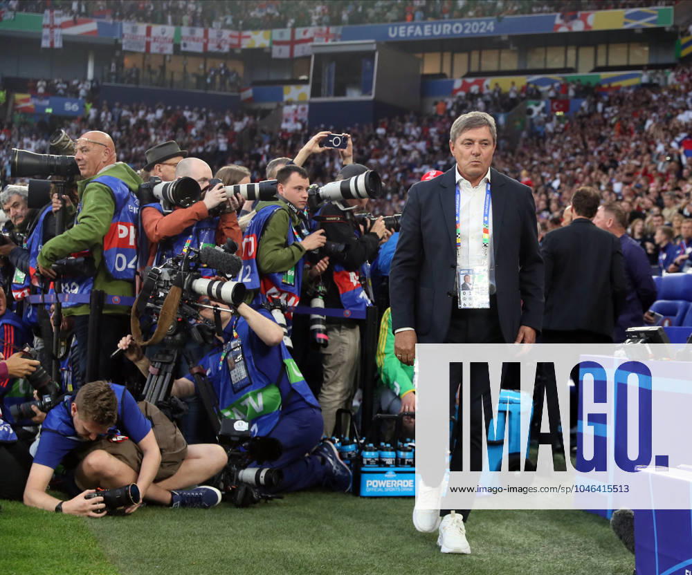 SERBIA vs ENGLAND DRAGAN STOJKOVIC PIKSI, coach of Serbian football players, before the match against England at Arena Aufschalke. Gelsenkirchen, 16.06.2024. photo MN Press photo FOOTBALL, UEFA, SERBIA, ENGLAND Gelsenkirchen Arena Aufschalke Germany