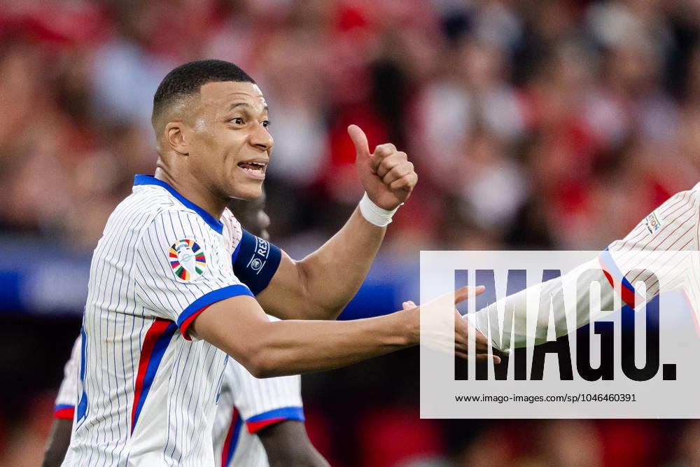 Kylian Mbappà of France celebrates the 0-1 goal during the UEFA EURO, EM, Europameisterschaft,Fussball 2024 Football Championship match between Austria and France on June 17, 2024 in Düsseldorf. Photo: Jesper Zerman BILDBYRAN kod JZ JZ0540 fotboll football soccer fotball fotbolls-em europamästerskap em uefa euro uefa european football championship euro 2024 österrike austria frankrike france bbeng jubel