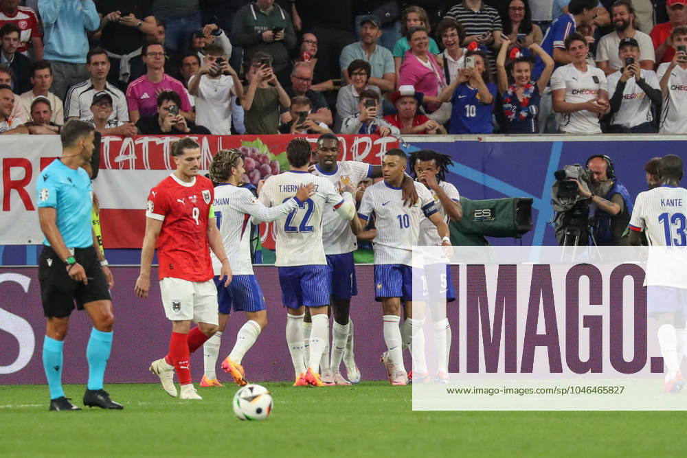 Germany - UEFA EURO, EM, Europameisterschaft,Fussball 2024 - Austria vs France - 15 06 2024 GERMANY, DUSSELDORF, JUNE 17. Kylian Mbappe of France celebrates with his teammates Ousmane Dempale of France and Jules Kounde of France and Marcus Thuram of France and Theo Hernandez of France and Antoine Griezmann of France as Maximilian Wober of Austria just scored an auto goal during the UEFA EURO 2024 group D stage match between Austria and France. On June 17, 2024 at Dusseldorf Arena in Dusseldorf, Germany. Photo by Manuel Blondeau AOP.Press Dusseldorf Dusseldorf Arena Germany