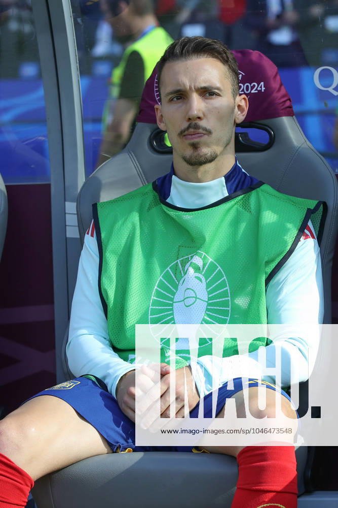 Fussball EM 2024, Spanien - Kroatien, v.l. Alejandro Grimaldo (Spanien, 12) als Ersatzspieler Berlin