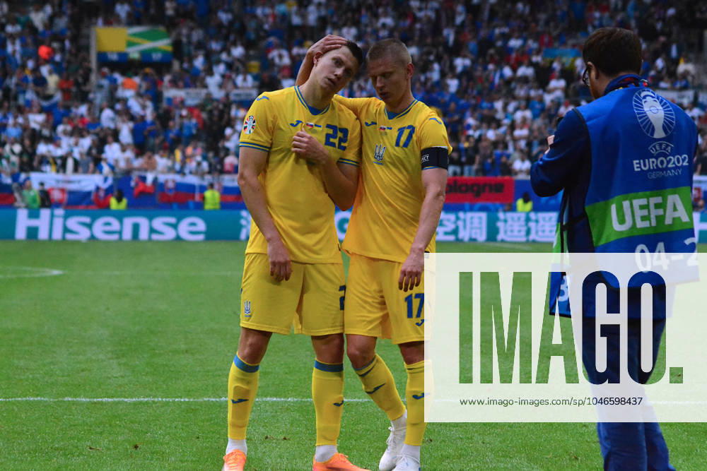 UEFA European Football Championship - UEFA EURO, EM, Europameisterschaft,Fussball 2024 - Slovakia vs Ukraine Mykola Matviyenko and Oleksandr Zinchenko (Ukraine) joy for the victory during UEFA Euro 2024 - Slovakia vs Ukraine, UEFA European Football Championship in Dusseldorf, Germany, June 21 2024 Dusseldorf Germany