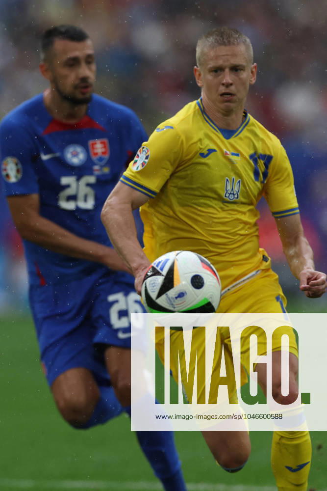 UEFA European Football Championship - UEFA EURO, EM, Europameisterschaft,Fussball 2024 - Slovakia vs Ukraine Dusseldorf, Germany 21.06.2024: Ivan Schranz of Slovakia, Oleksandr Zinchenko of Ukraine during the UEFA EURO 2024 group stage E football match between Slovakia vs Ukraine at Dusseldorf Arena in Dusseldorf Dusseldorf Germany