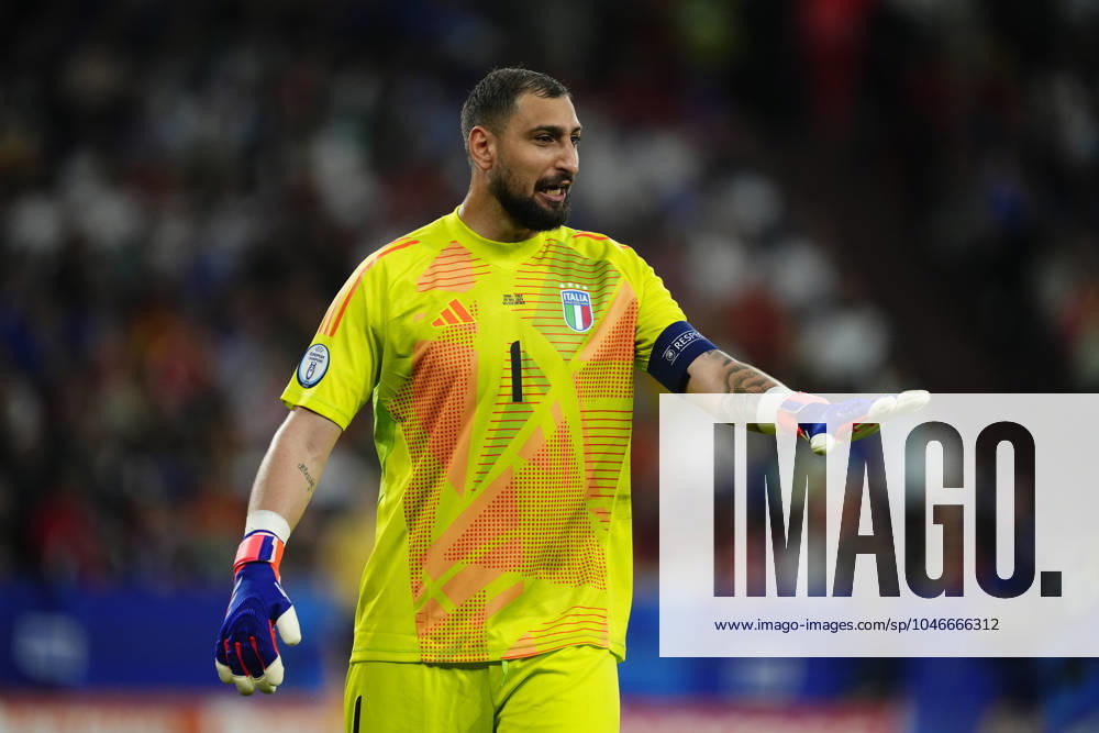 Spain v Italy: Group B - UEFA EURO, EM, Europameisterschaft,Fussball 2024 Gianluigi Donnarumma goalkeeper of Italy and Paris Saint-Germain during the UEFA EURO 2024 group stage match between Spain and Italy at Arena AufSchalke on June 20, 2024 in Gelsenkirchen, Germany. Gelsenkirchen Germany