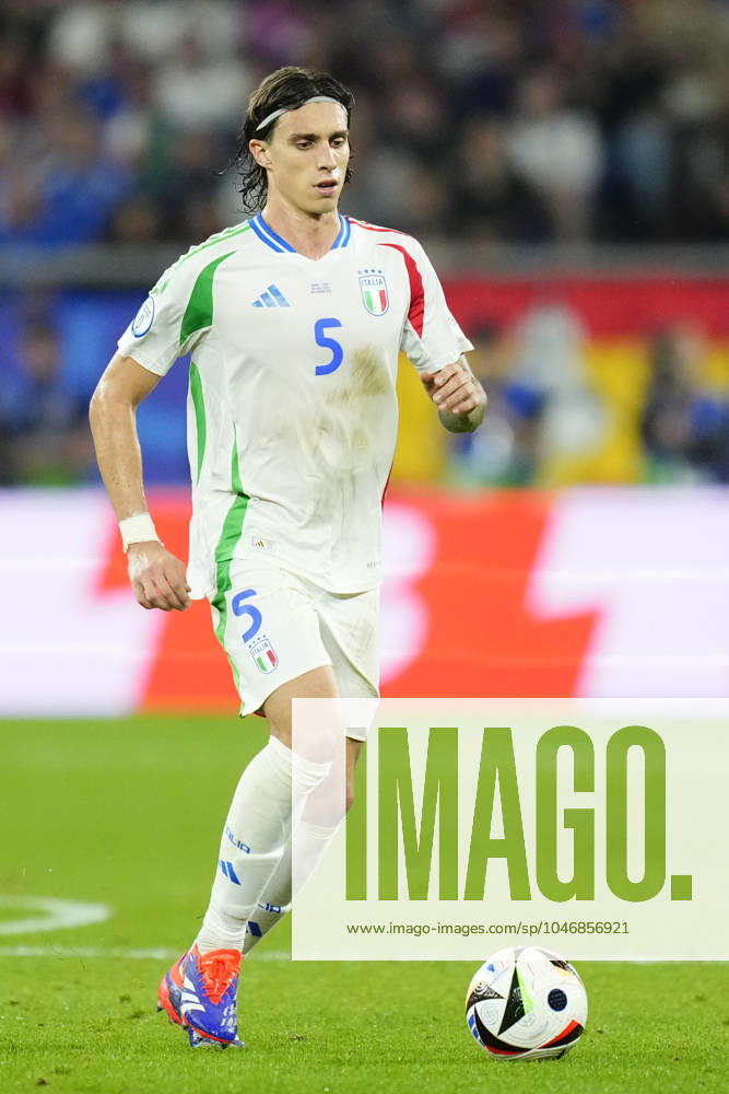 Spain v Italy: Group B - UEFA EURO, EM, Europameisterschaft,Fussball 2024 Riccardo Calafiori centre-back of Italy and Bologna FC 1909 during the UEFA EURO 2024 group stage match between Spain and Italy at Arena AufSchalke on June 20, 2024 in Gelsenkirchen, Germany. Gelsenkirchen Germany