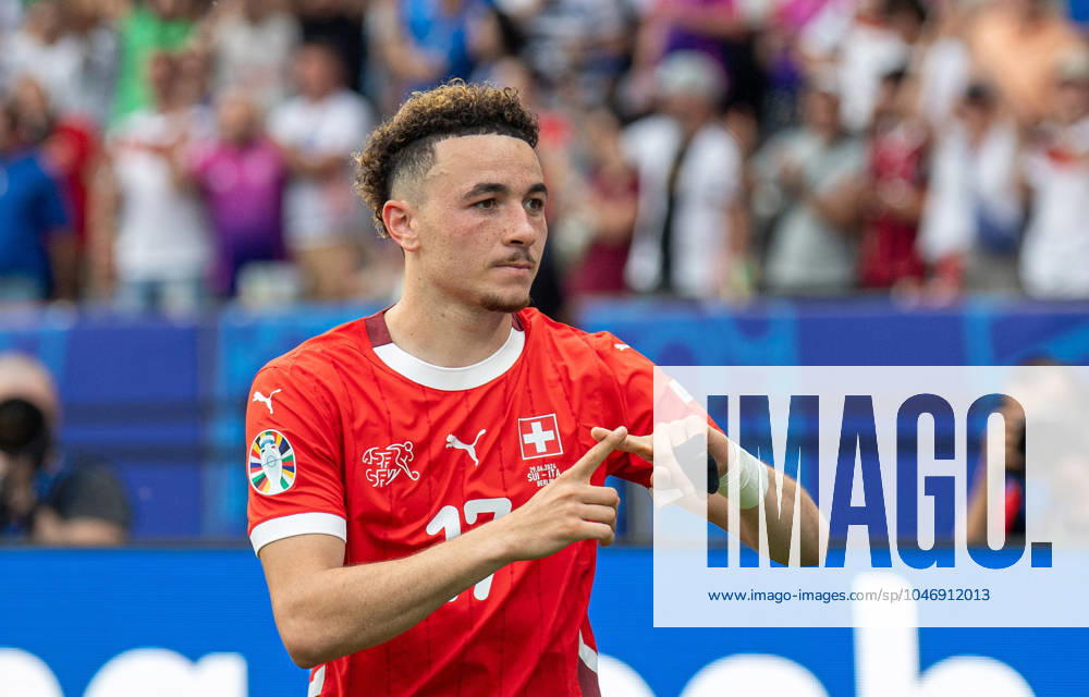 Fussball, Herren, Saison 2023 24, Euro 2024 (Achtelfinale) in Berlin, Schweiz - Italien, Ruben Vargas (Schweiz), Jubel nach Tor zum 2:0, 29.06. 2024,