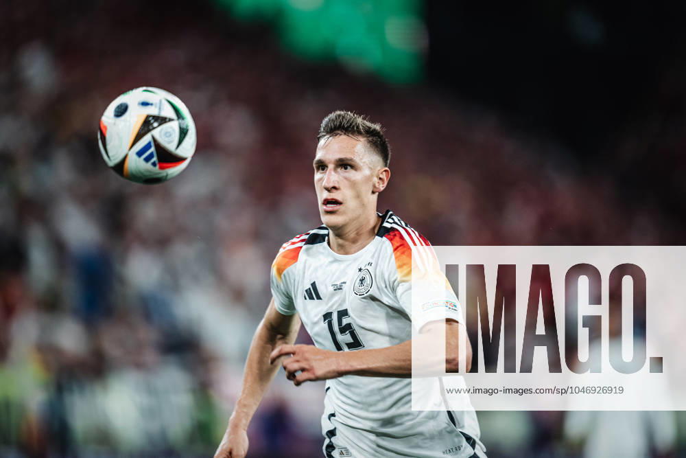 Fußball Herren UEFA-Fußball-Europameisterschaft 2024 Achtelfinale Deutschland vs. Dänemark 29.06.2024 Nico Schlotterbeck ( 15, Deutschland) Dortmund BVB Stadion Dortmund Nordrhein-Westfalen Deutschland