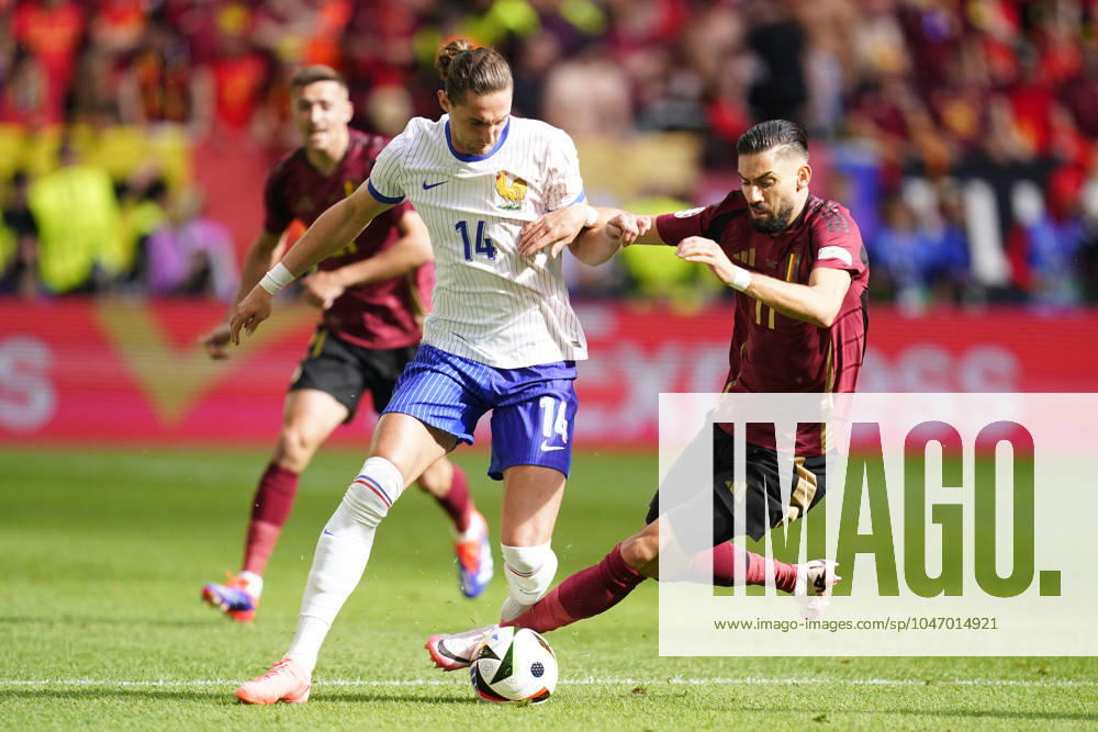 GER: France v Belgium. UEFA EURO, EM, Europameisterschaft,Fussball 2024 Adrien Rabiot of France and Yannick Carrasco of Belgium during the UEFA Euro 2024 match between France and Belgium, Round of 16, played at Dusseldorf Arena on July 1, 2024 in Düsseldorf, Germany. kpng