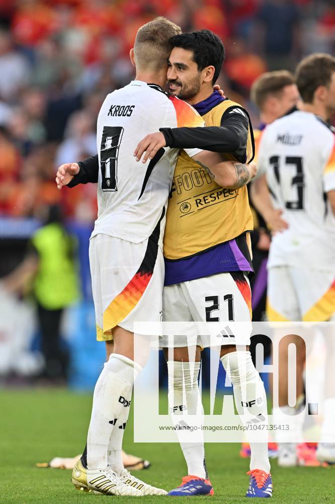 EURO2024 SPAIN VS GERMANY Toni Kroos (8) of Germany and Ilkay Gundogan (21) of Germany looking dejected and disappointed after losing a soccer game between the national teams of Spain and Germany in the Quarter Final stage of the UEFA EURO, EM, Europameisterschaft,Fussball 2024 tournament , on Friday 5 July 2024 in Stuttgart , Germany . PHOTO SPORTPIX David Catry STUTTGART GERMANY
