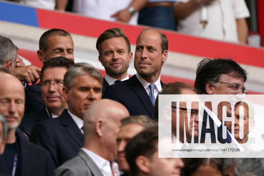 Nationalmannschaft, Fussball, UEFA Euro2024, EM 2024,Viertelfinale, Düsseldorf, England-Schweiz Prince William England Aktion, Einzelbild